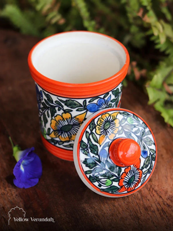 Stoneware - Cup With Lid