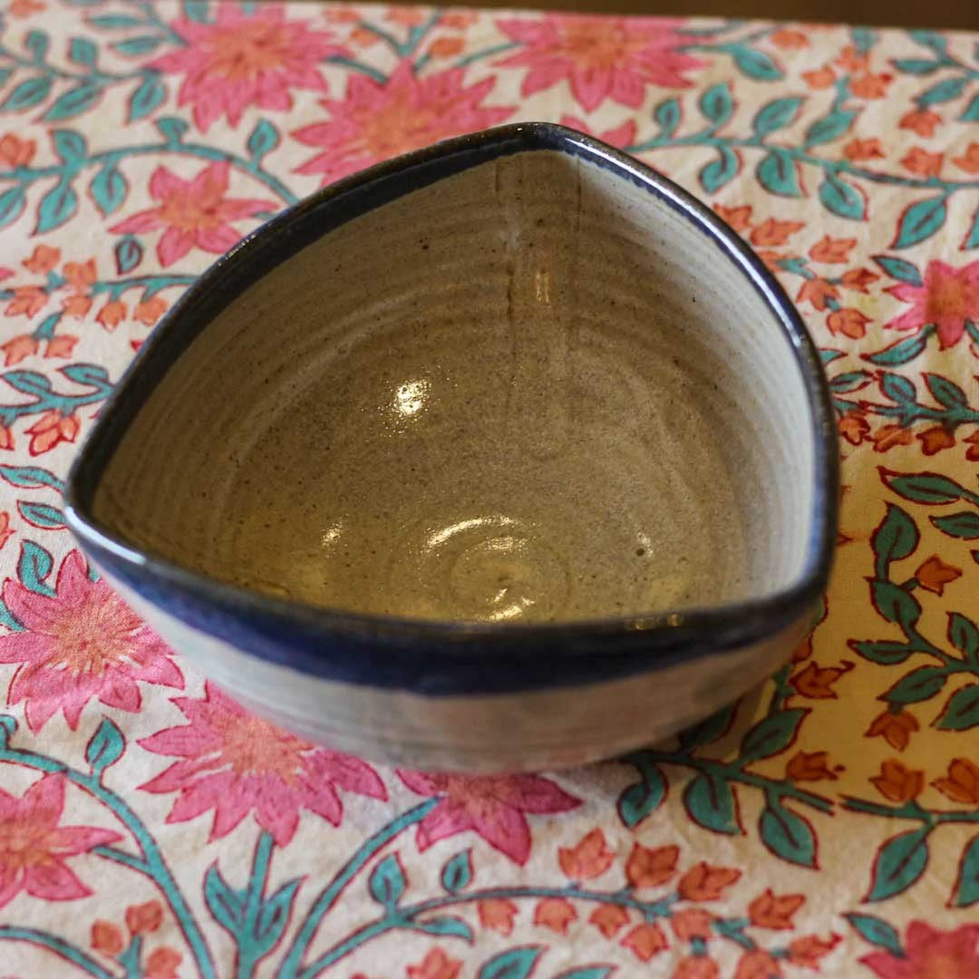 Stoneware Triangular Serving Bowl