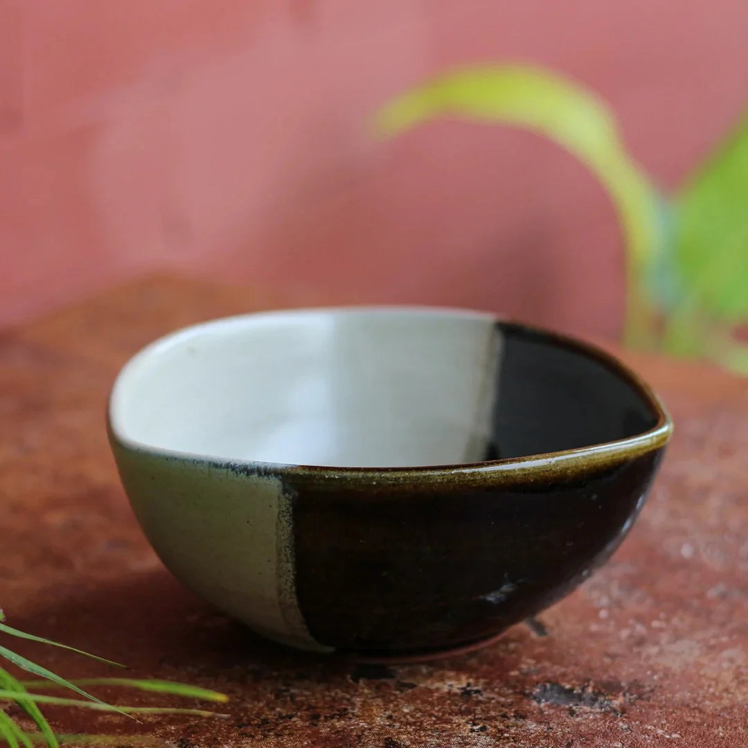 Stoneware Triangular Serving Bowl