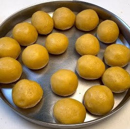 Bandar Laddu (Thokudu Laddu)