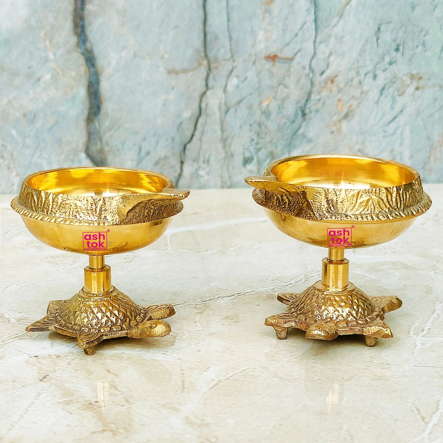 Brass Diya, Deepam, Diya Brass Diyas for Pooja Indian Diya Set for Gifting (Dia - 2 Inches)