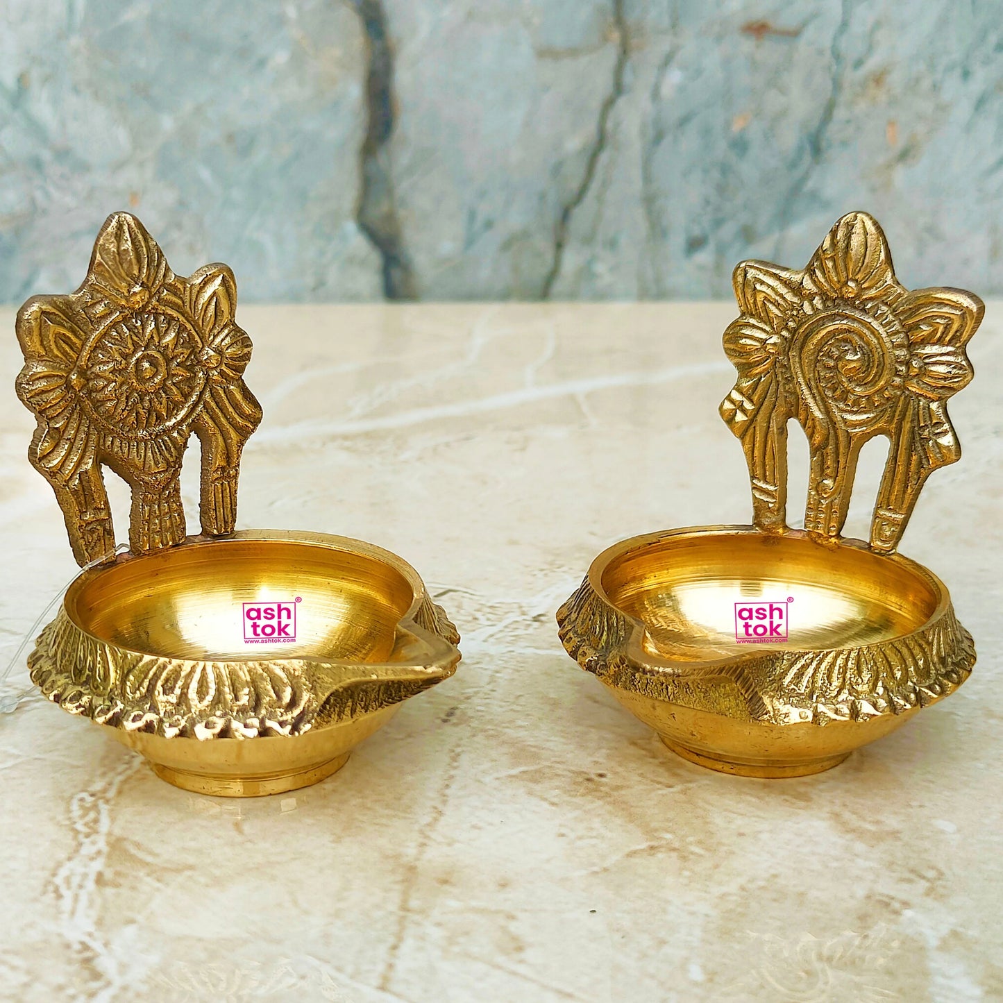 Brass Kuber Diya, Decorative Puja Diya, Oil Lamp, Diwali Diya, Mandir Diya