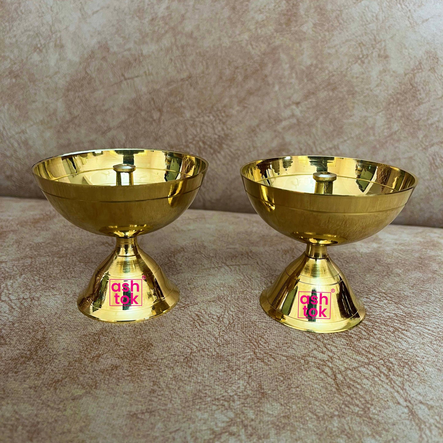 Brass Diya for pooja, Diwali diya Traditional Oil Lamp Diya, Dia - 2 Inches