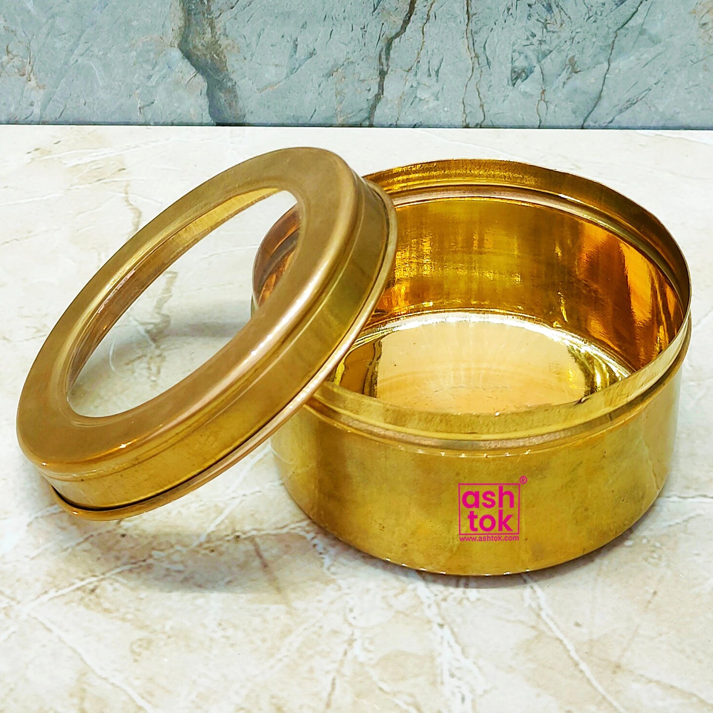 Brass Box, Masala Box, Stroge box, Dabba, Gift Item (Dia 6 Inches)