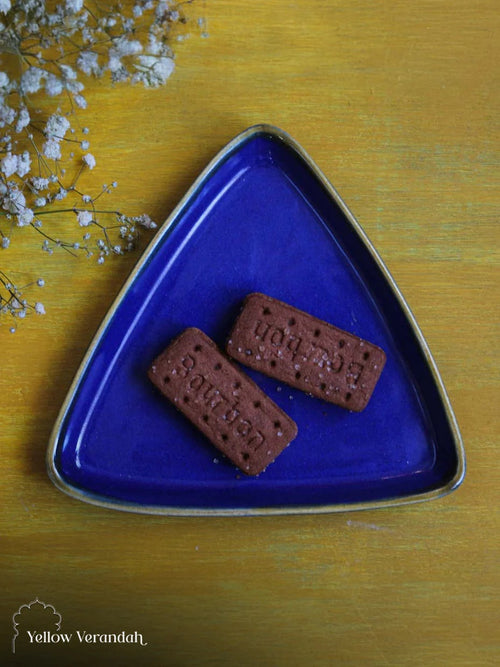 Stoneware Triangular Serving Plate