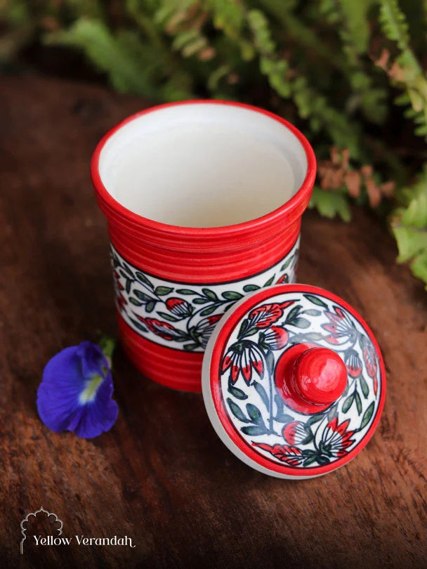Stoneware - Cup With Lid