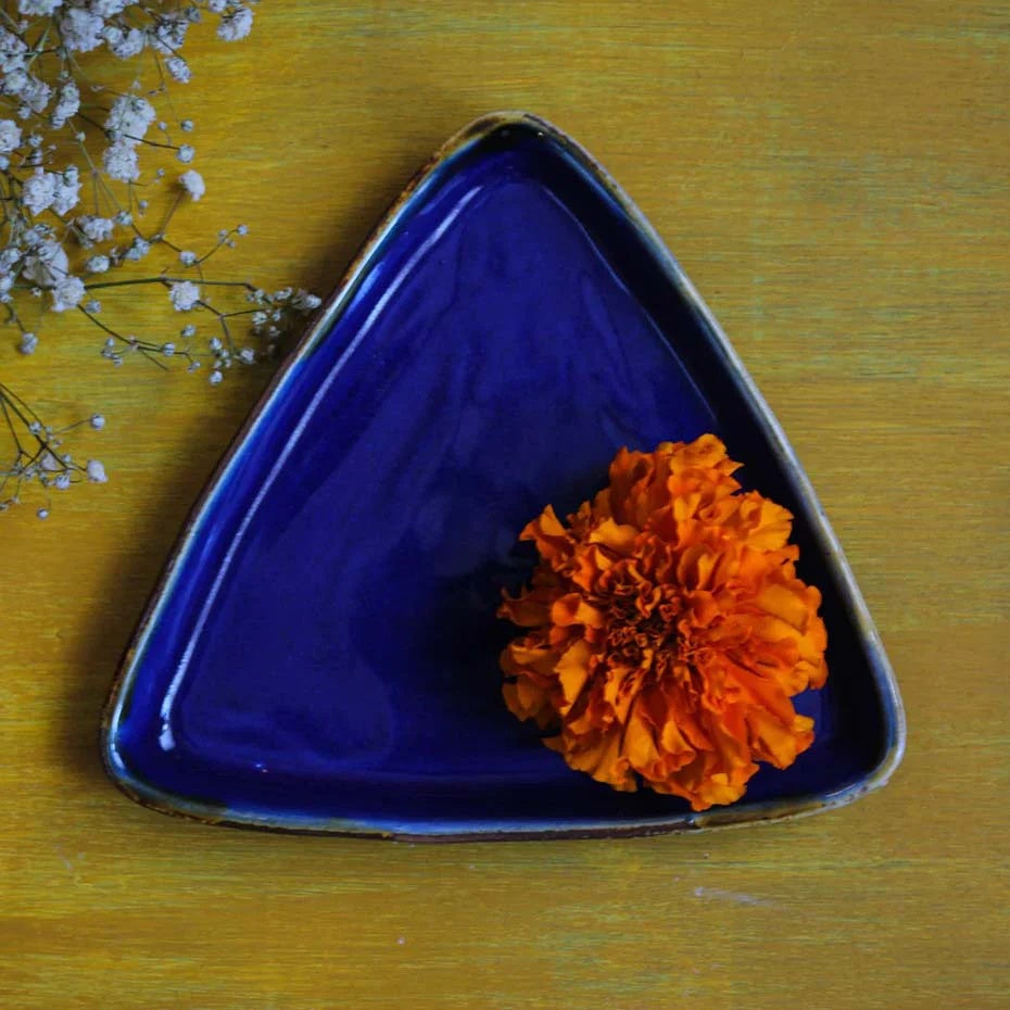 Stoneware Triangular Serving Plate