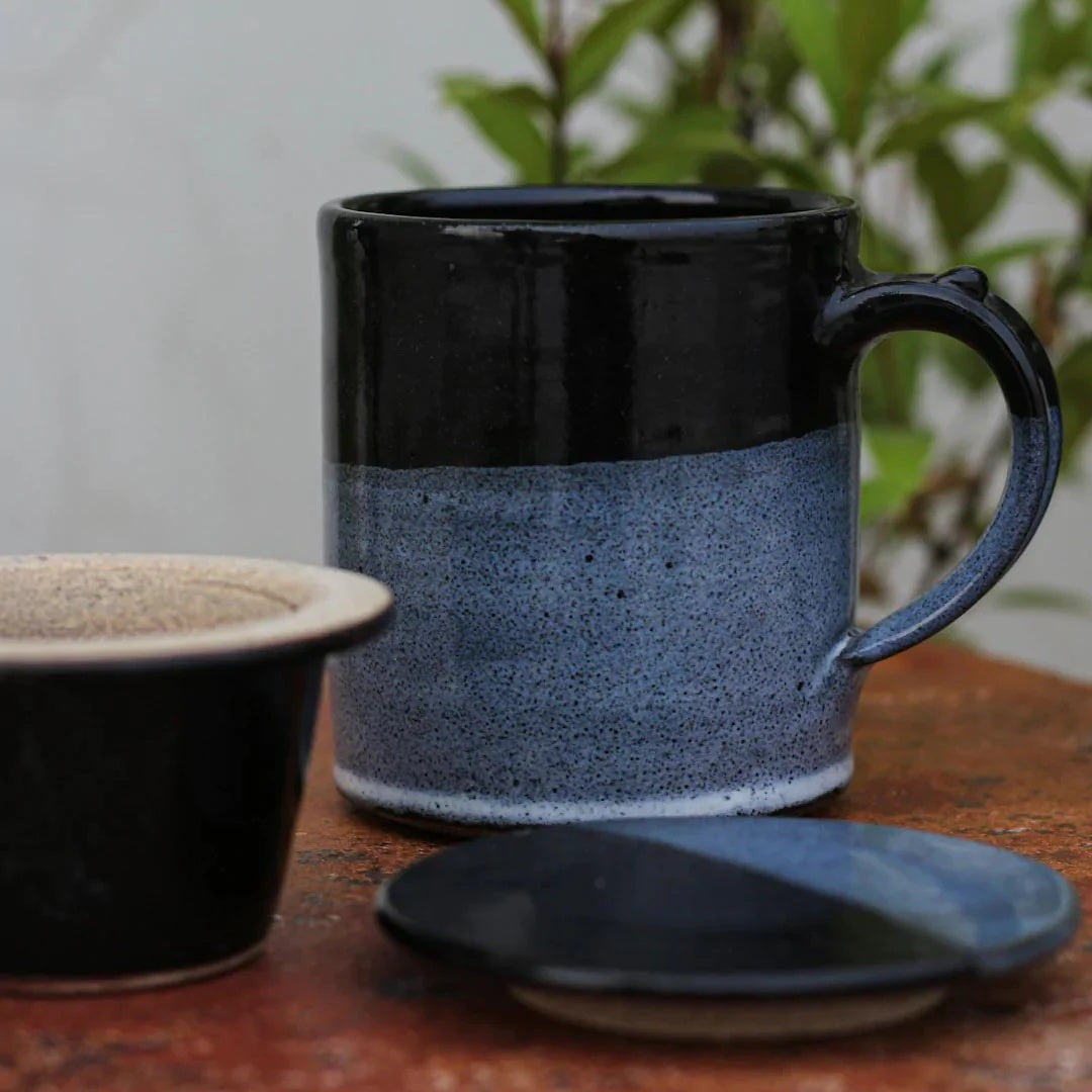 Stoneware Green Tea Mug With Strainer & Lid