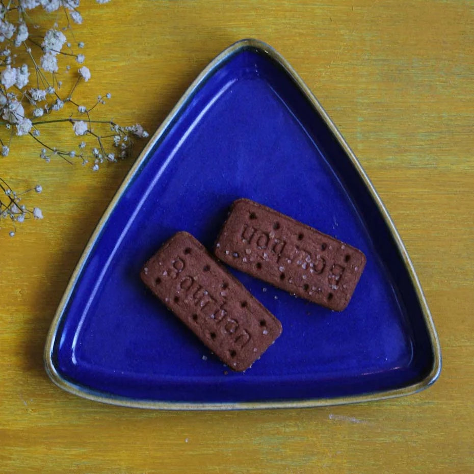 Stoneware Triangular Serving Plate