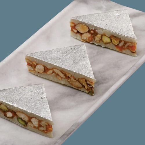 Kaju Sandwich
