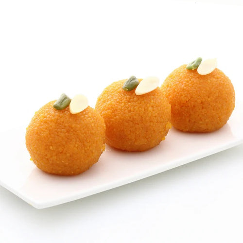 Kanpuri Laddu