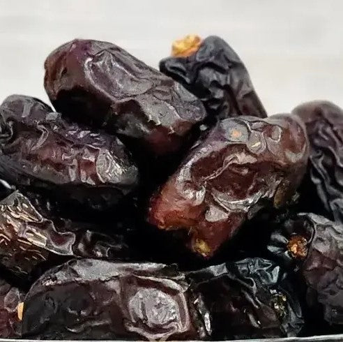 Safawi Dates | Super Jumbo Size | Premium Quality Dates